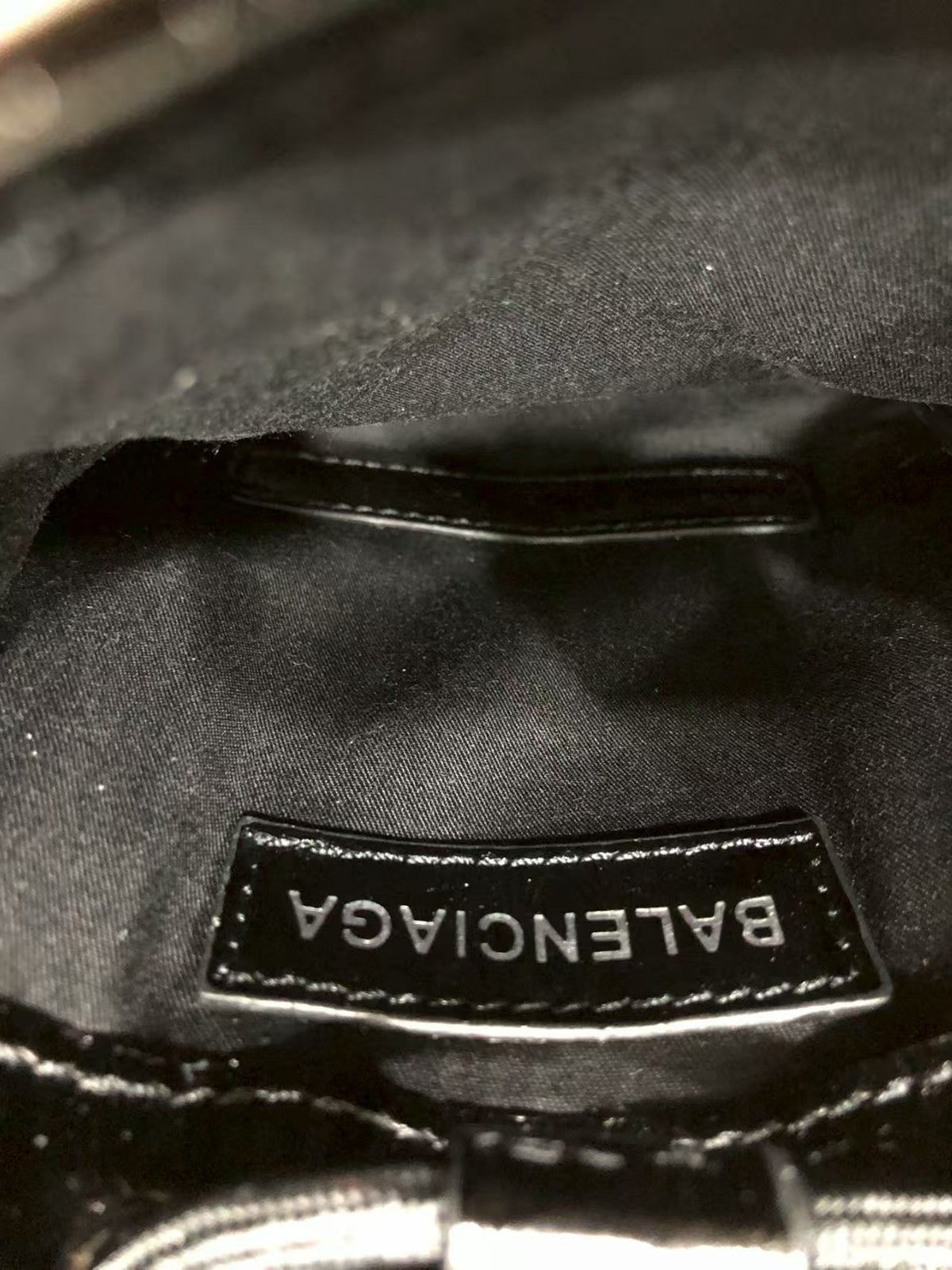 Slanted back/waist pack/cigarette pack 🚬