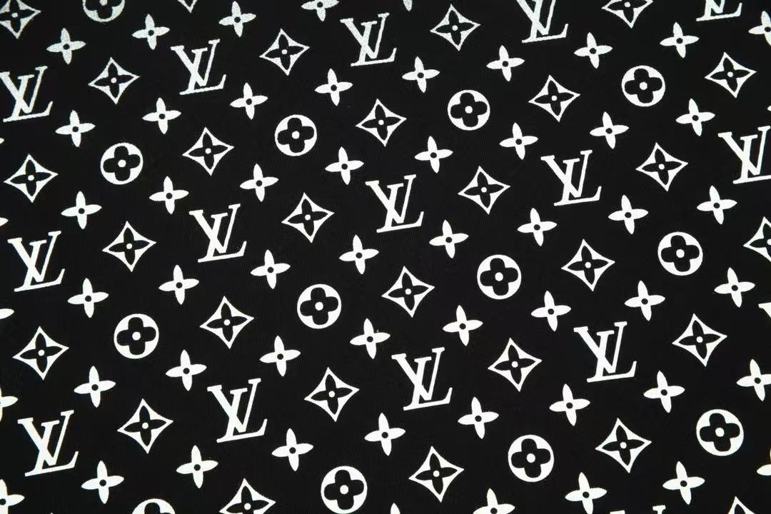 MONOGRAM GRADIENT BLACK WHITE T SHIRT