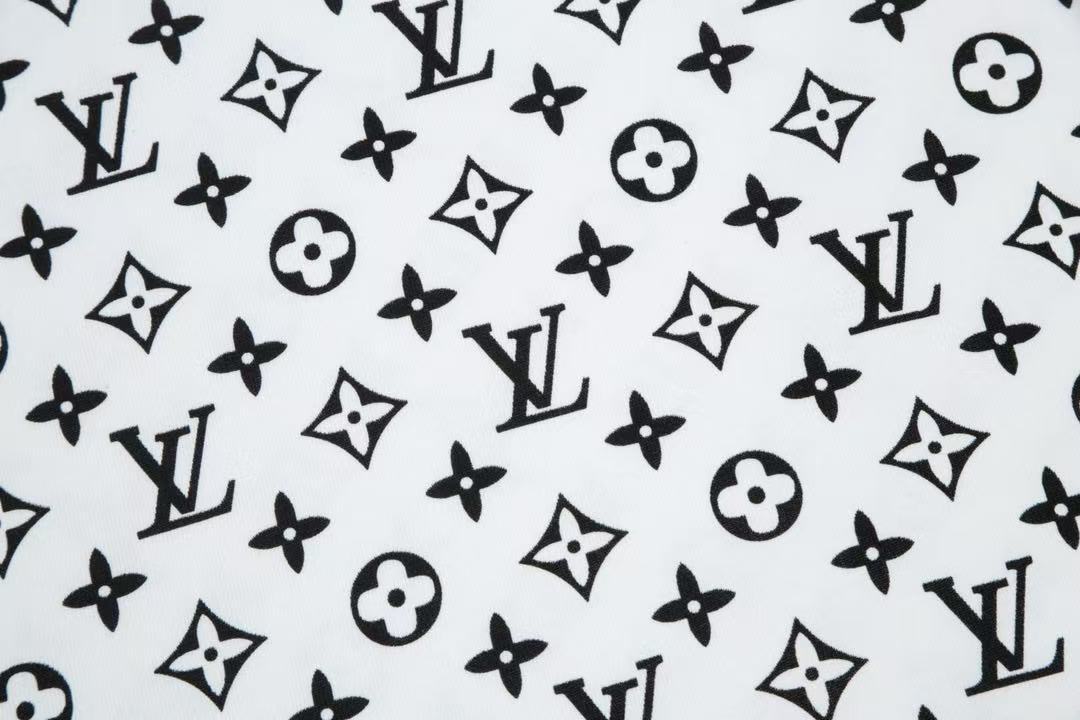 MONOGRAM GRADIENT BLACK WHITE T SHIRT