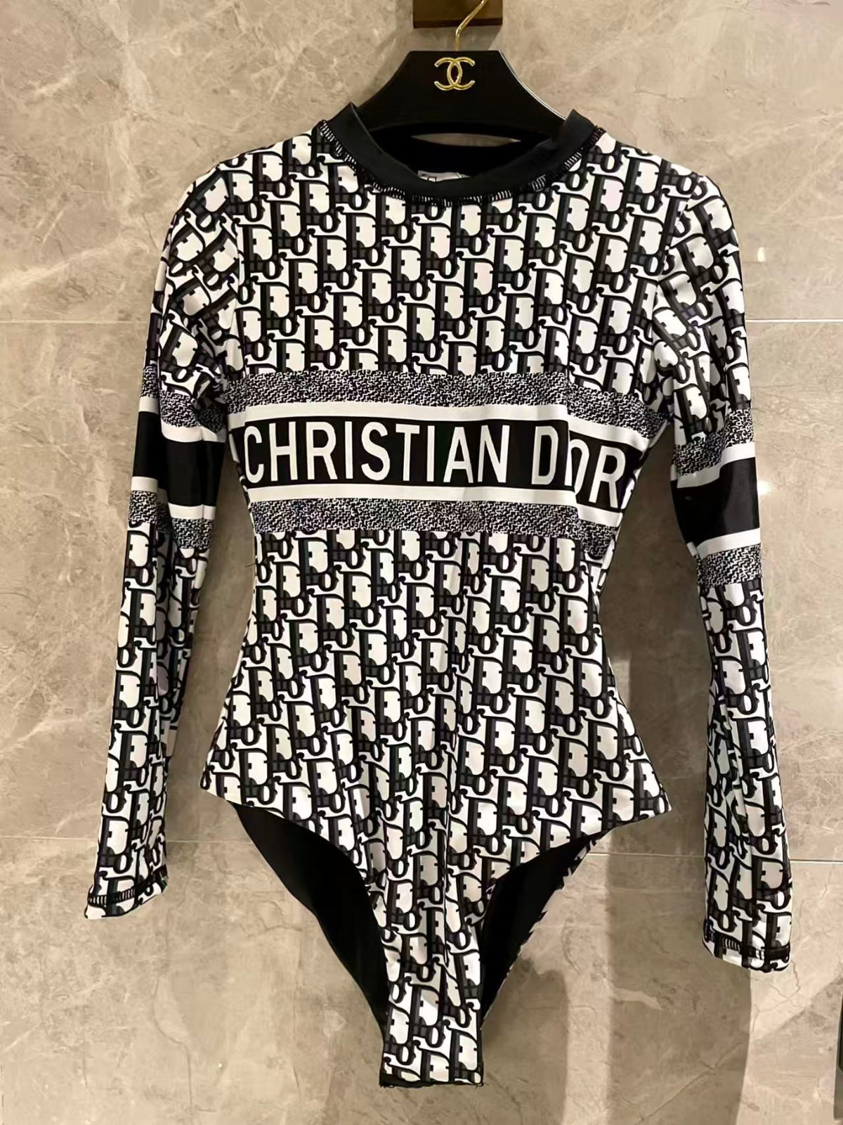 New printed sunscreen swimsuit
