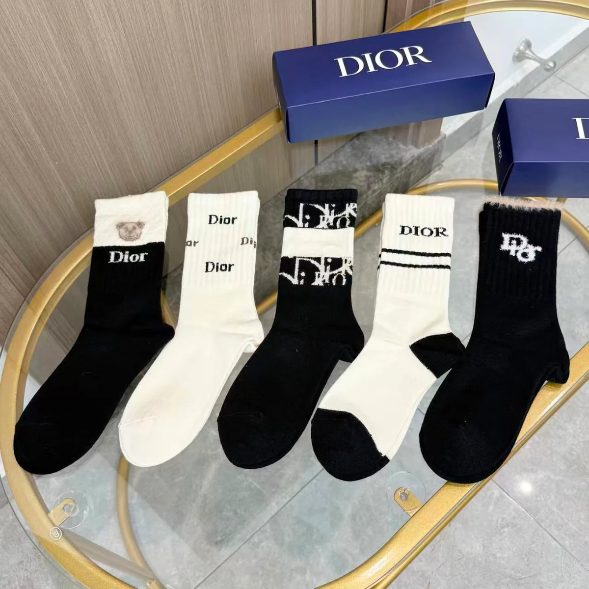 New cashmere socks