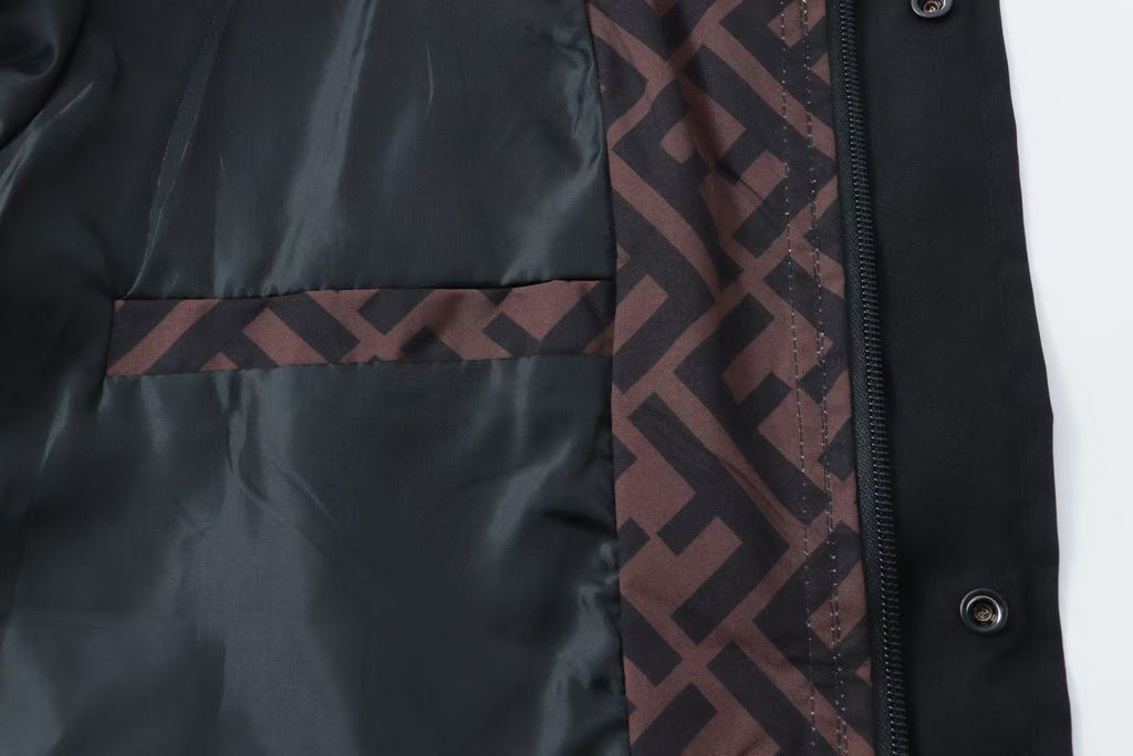 New embroidered hooded jacket