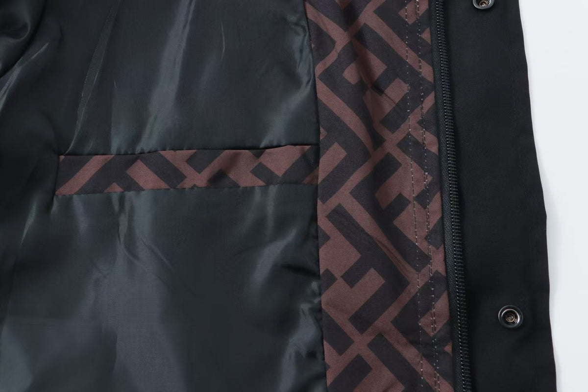 New embroidered hooded jacket