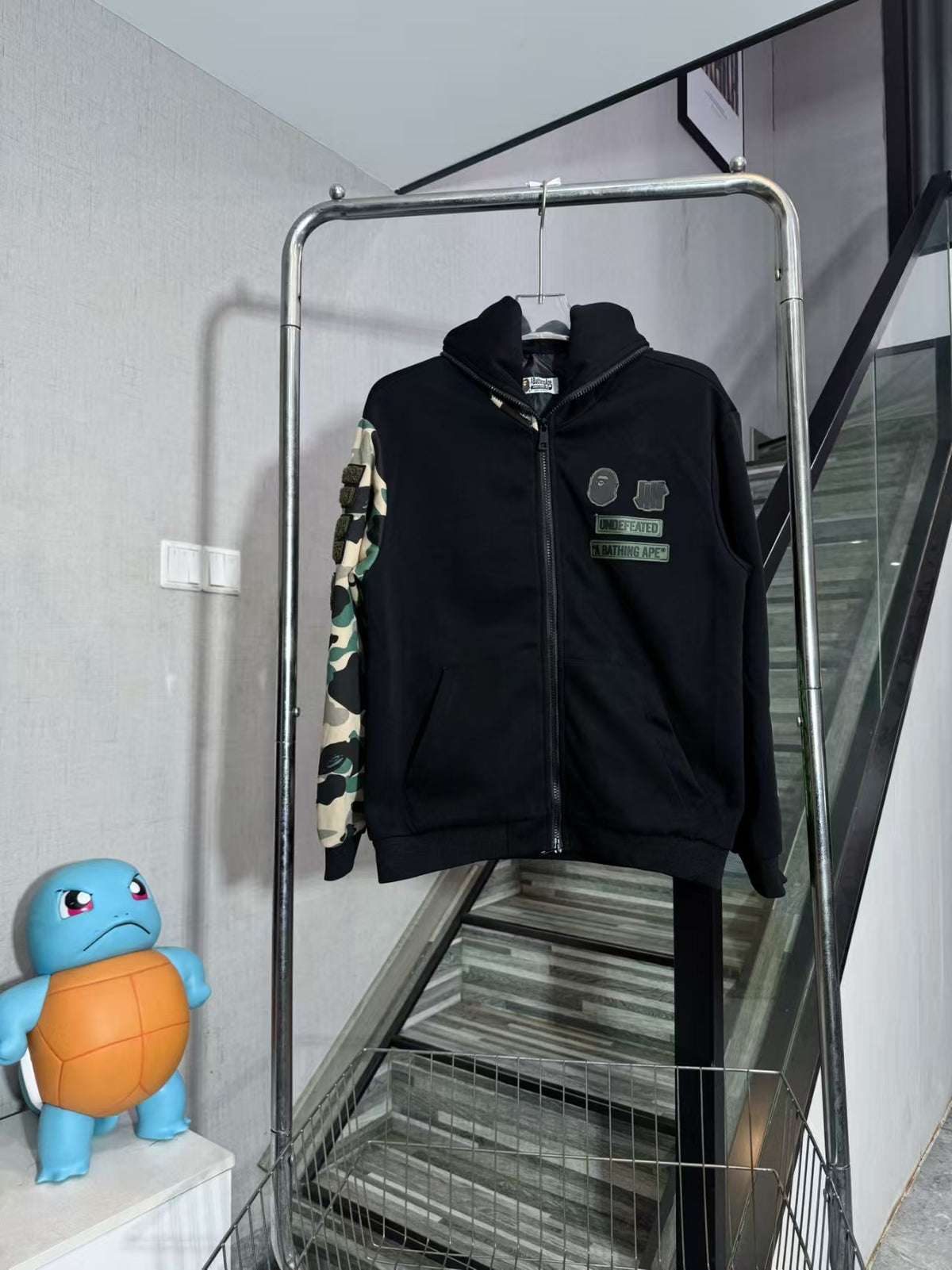 Smiling hooded zipper jacket