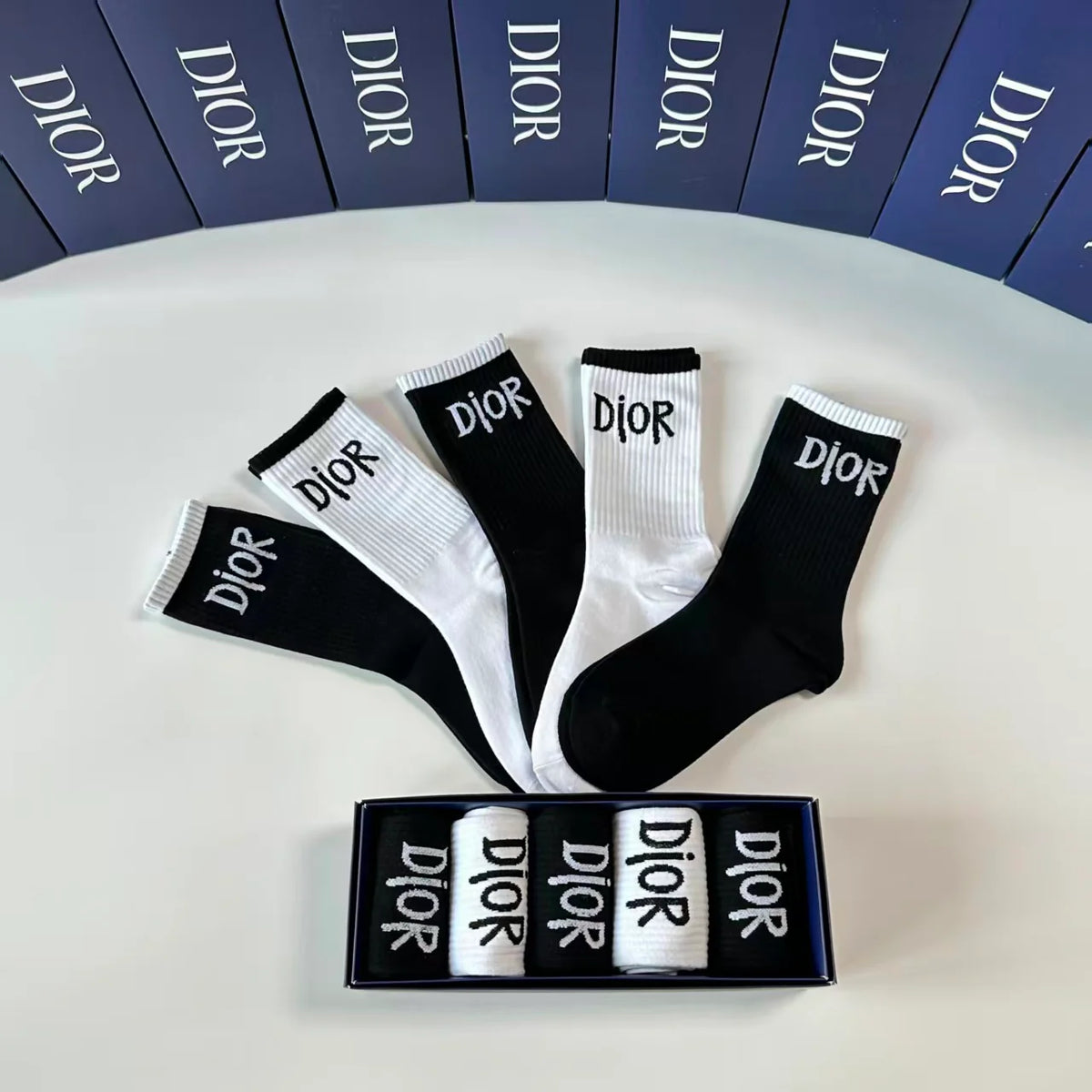 New medium to long socks