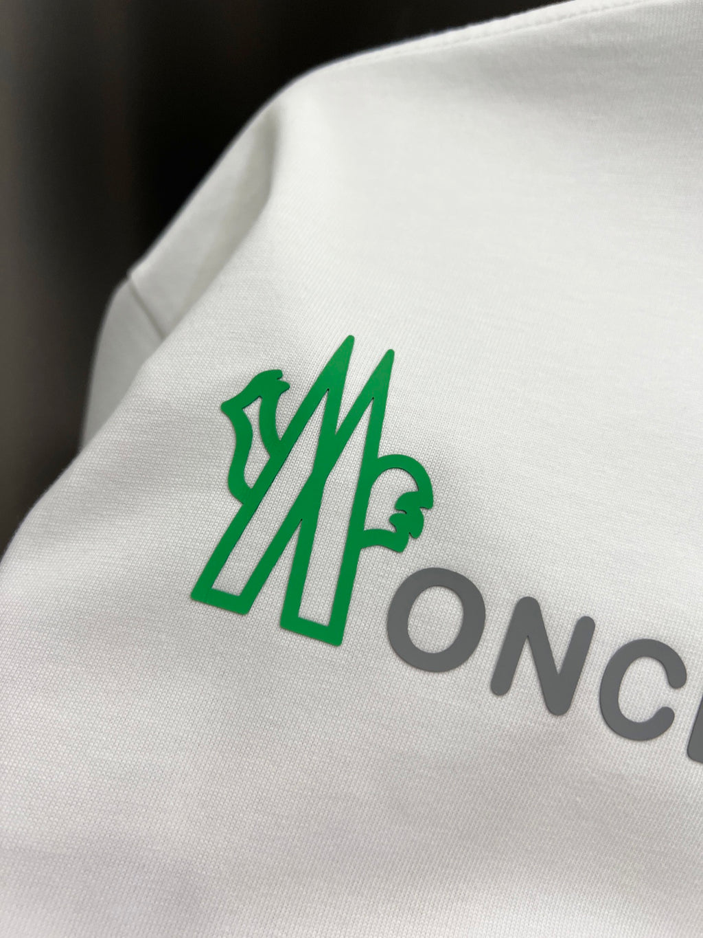 3D foam technology short sleeved T-shirt