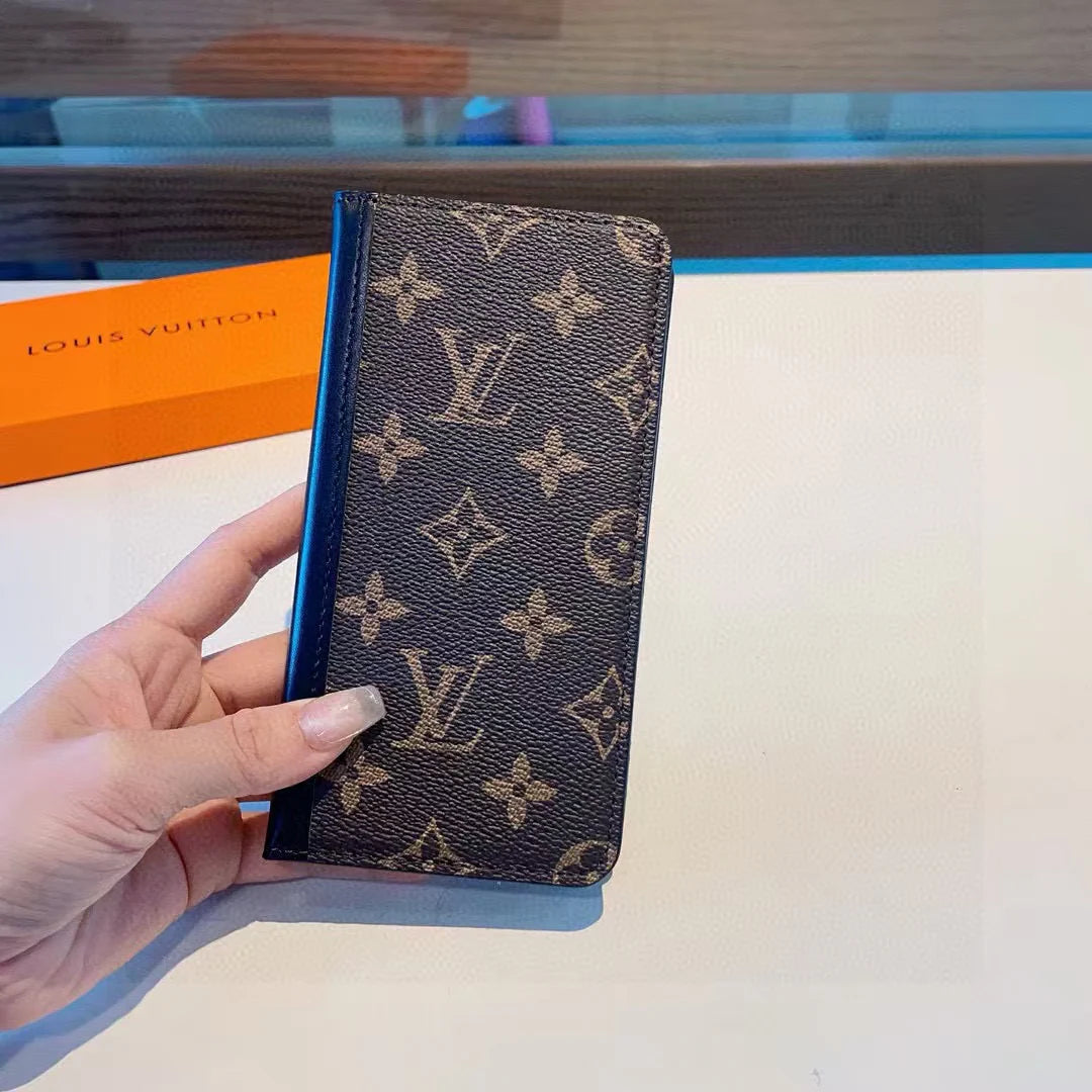 Splicing phone case