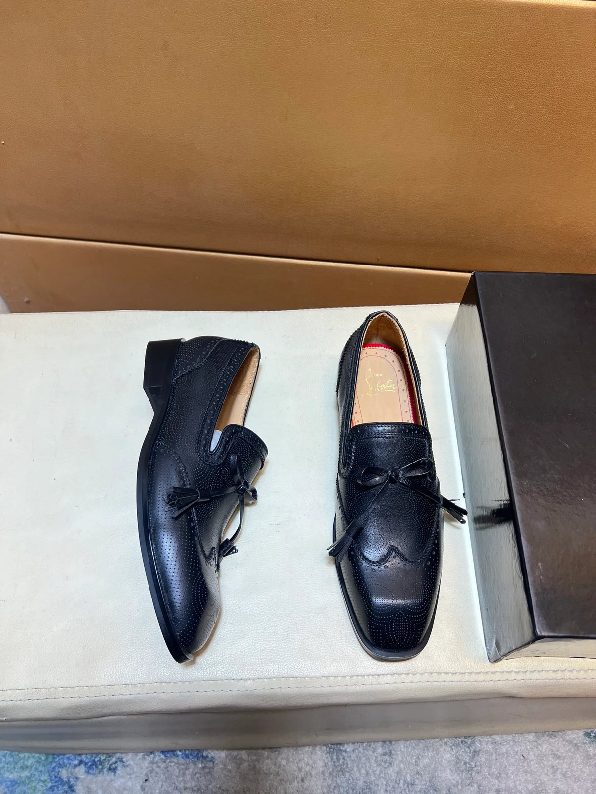 New men's shoes