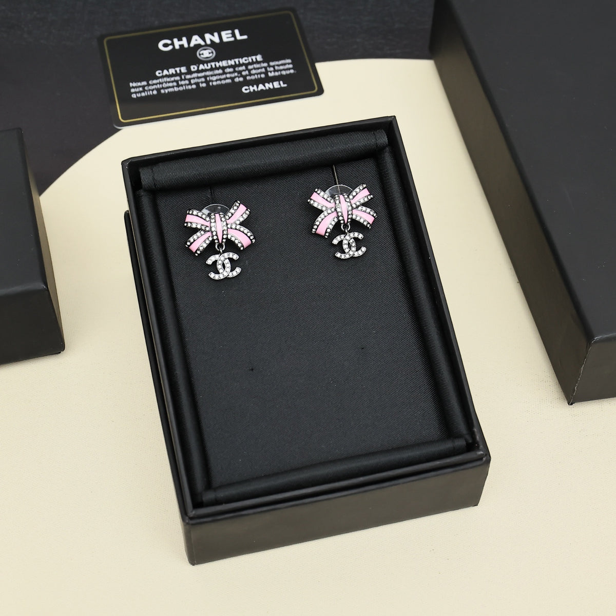 Colorful powder enamel bow earrings