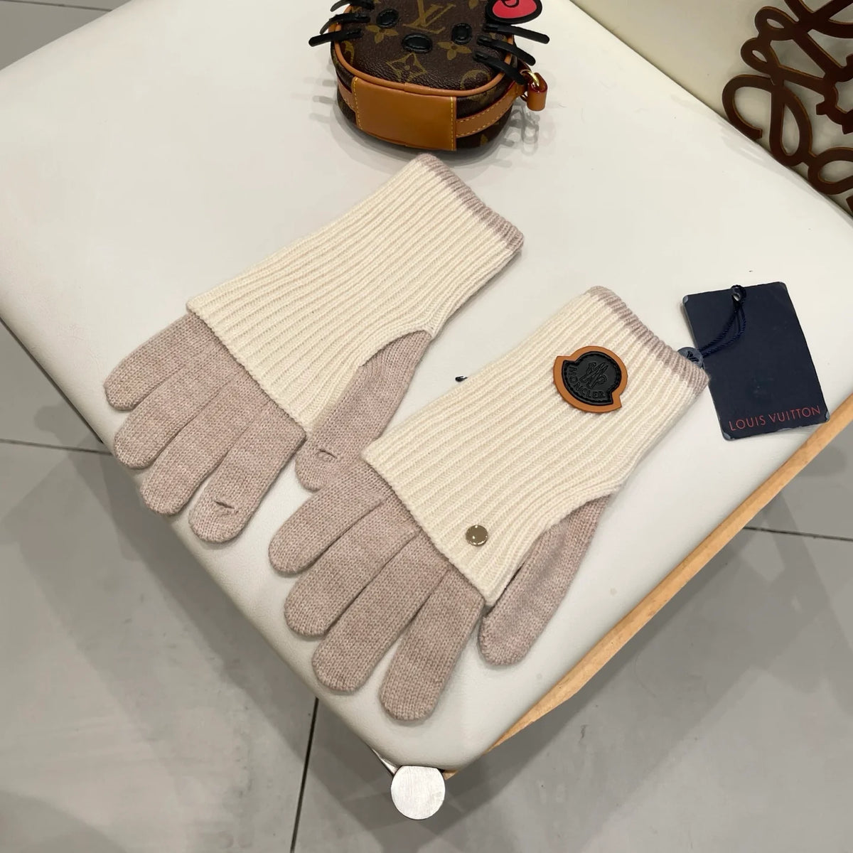 Knitted wool warm yarn gloves