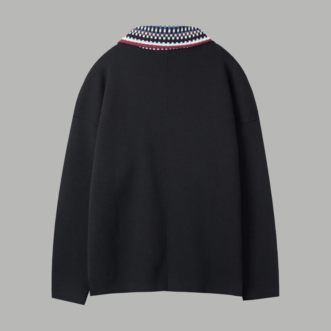 Knitted zipper jacket with grid collar and letter stickers