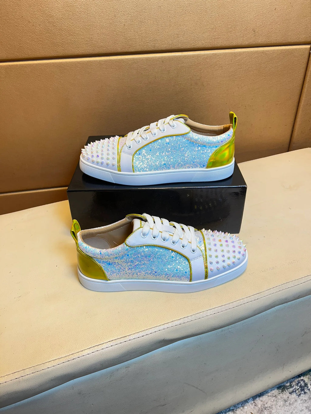 New men's shoes