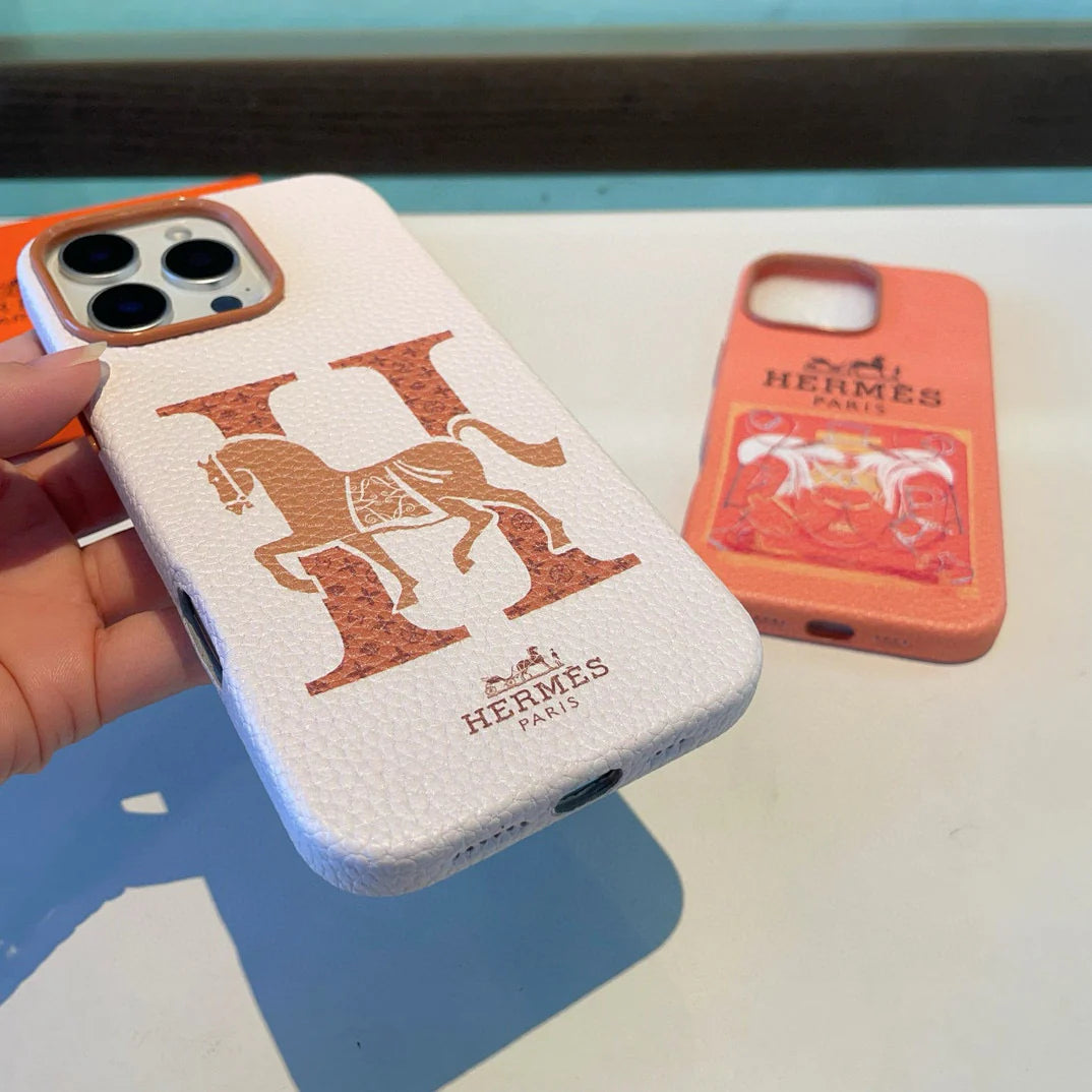 All inclusive lychee patterned phone case