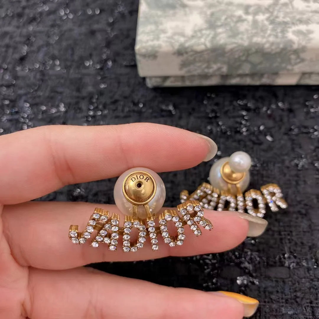 New letter pearl earrings