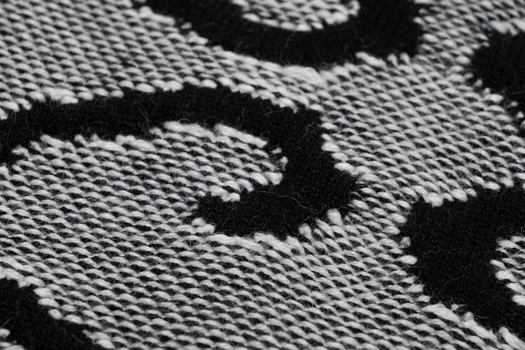 Round neck classic jacquard large logo sweater
