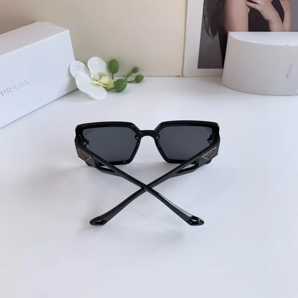 New casual sunglasses