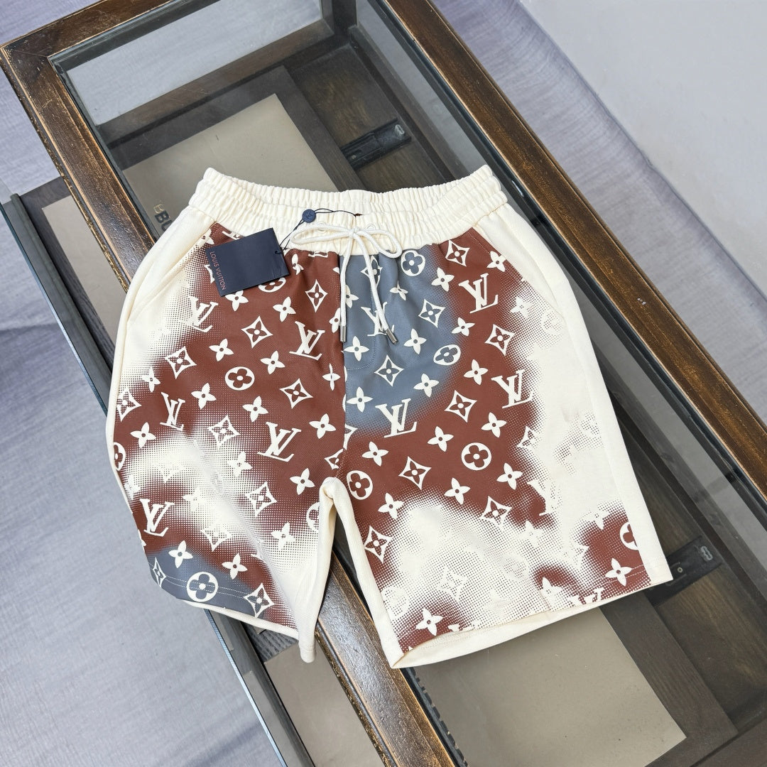 Latest large area printed casual shorts
