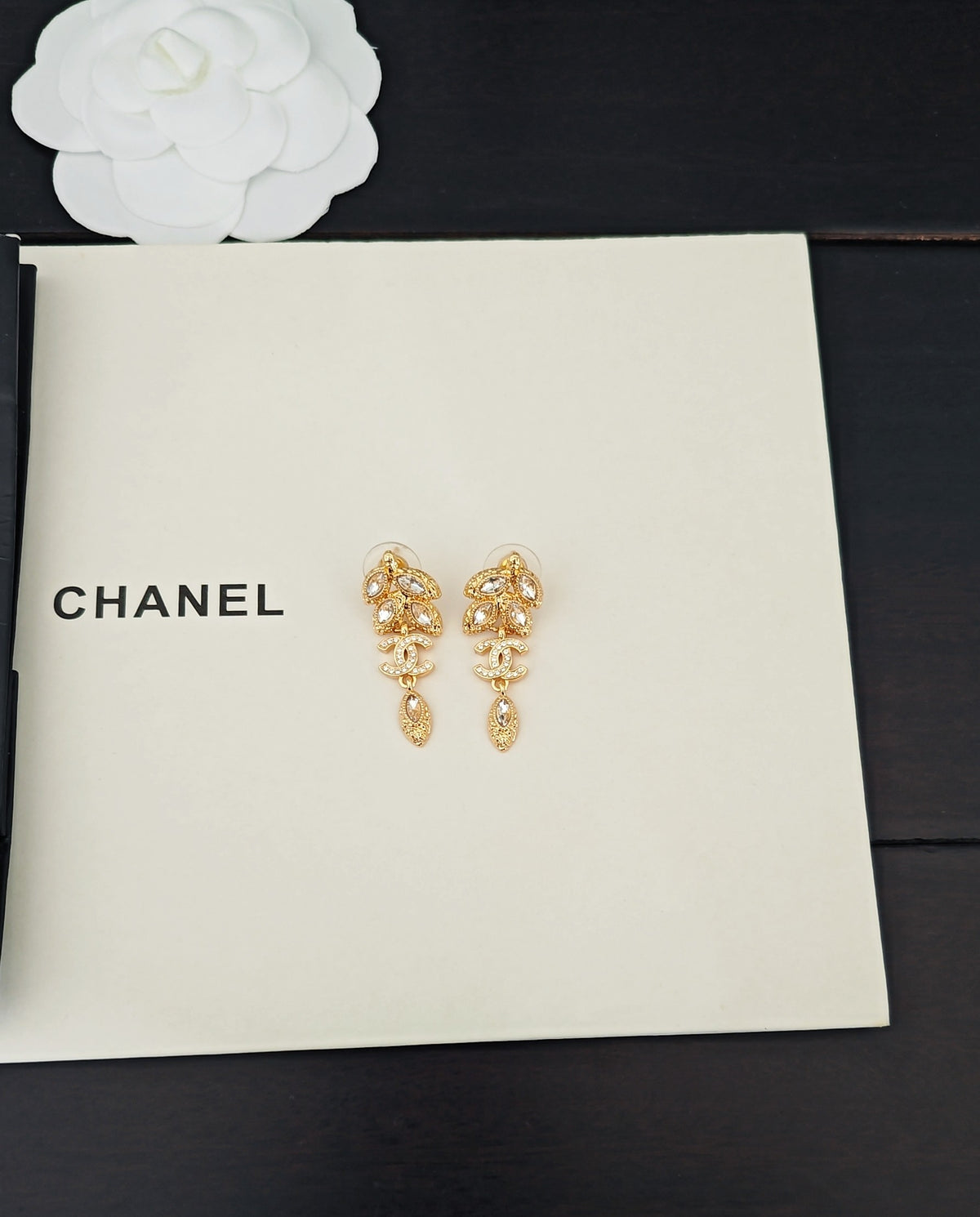 Golden Horse Eye Crystal Diamond Earrings