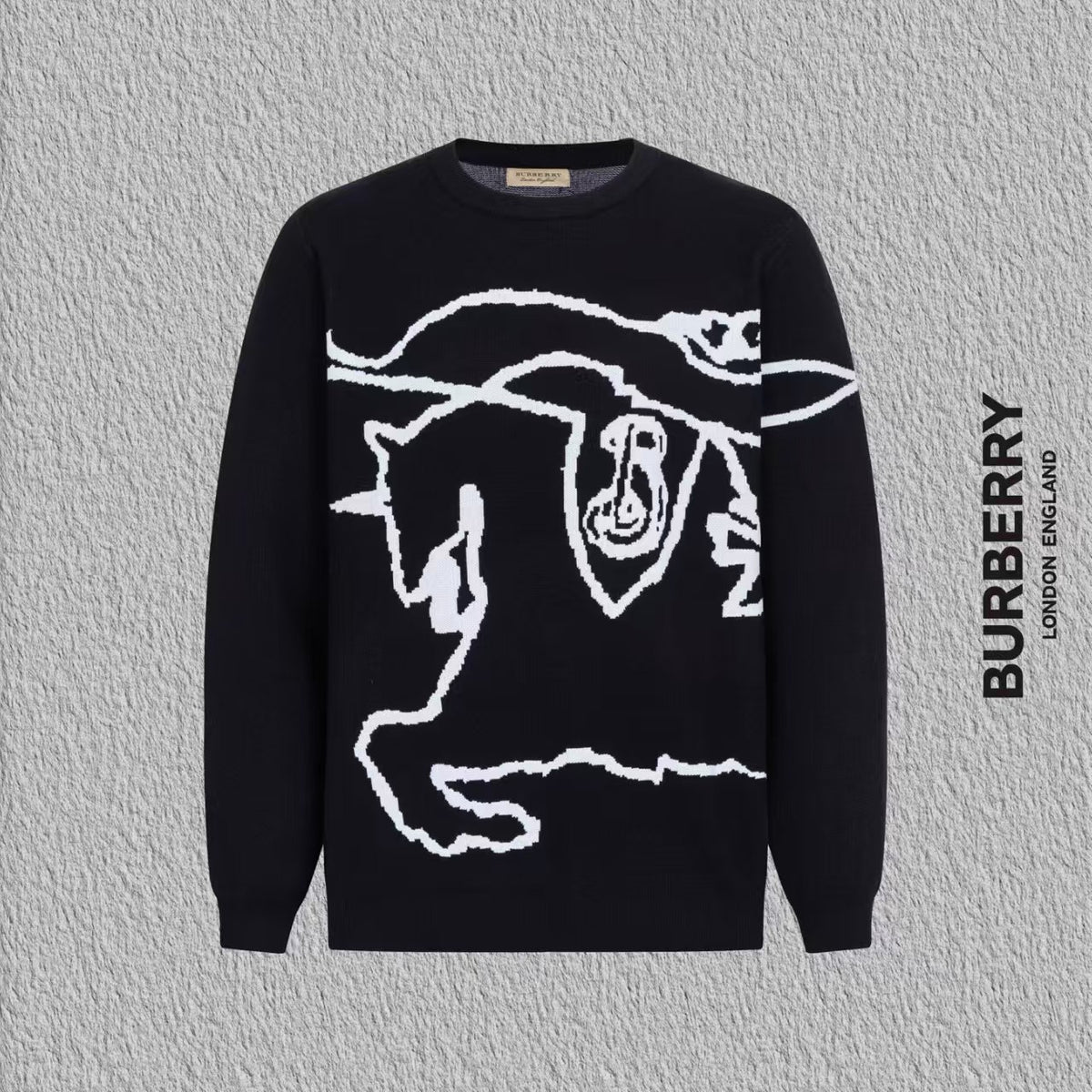 War horse knitted round neck sweater