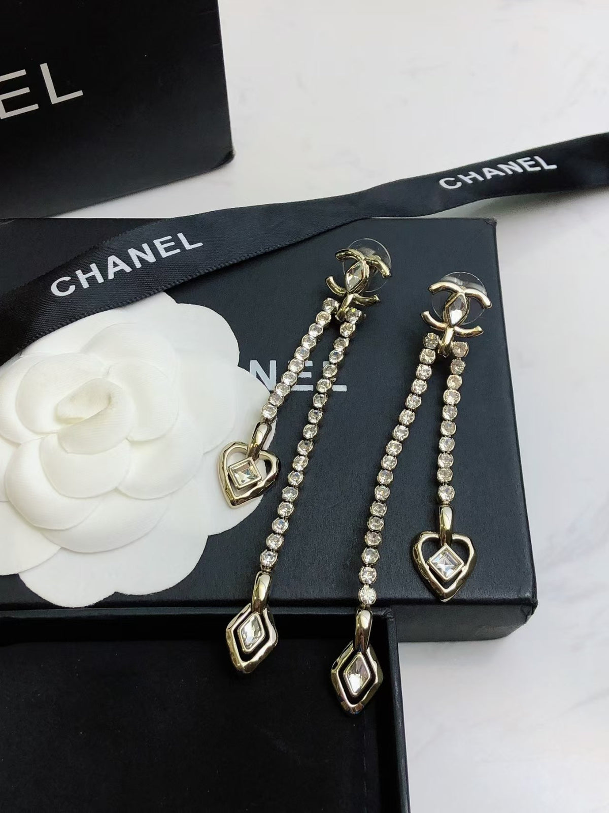 New pearl earrings