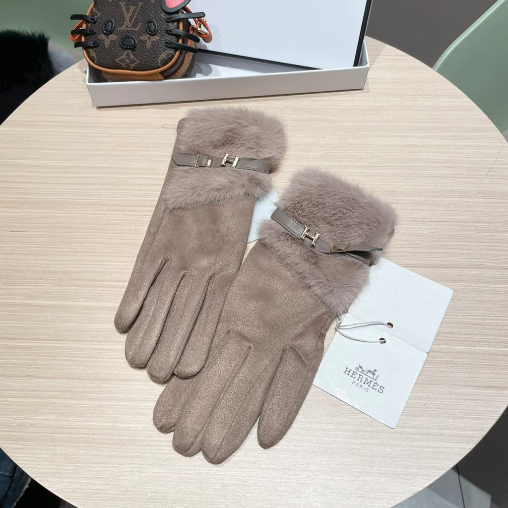 Cold resistant and warm plush windproof gloves