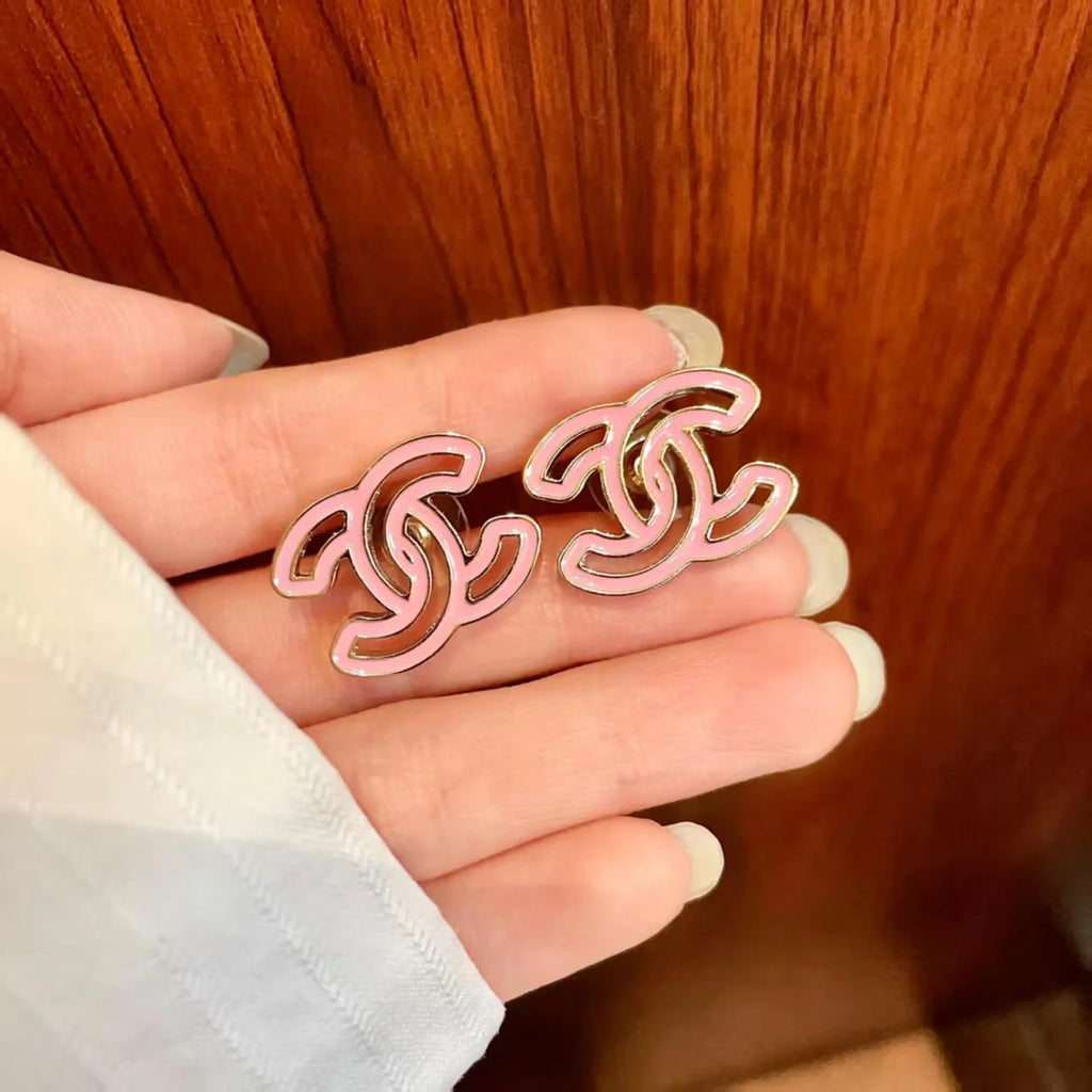 New hollowed out earrings