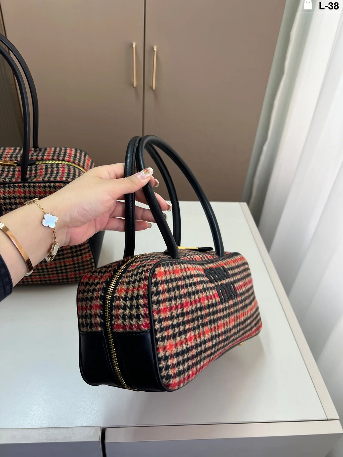Thousand Bird Bowling Pattern Bag