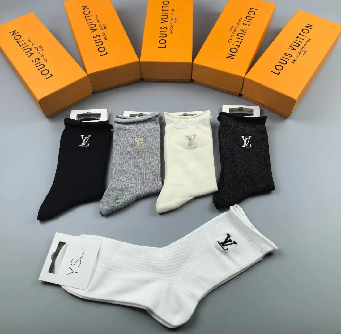 New Embroidered Socks