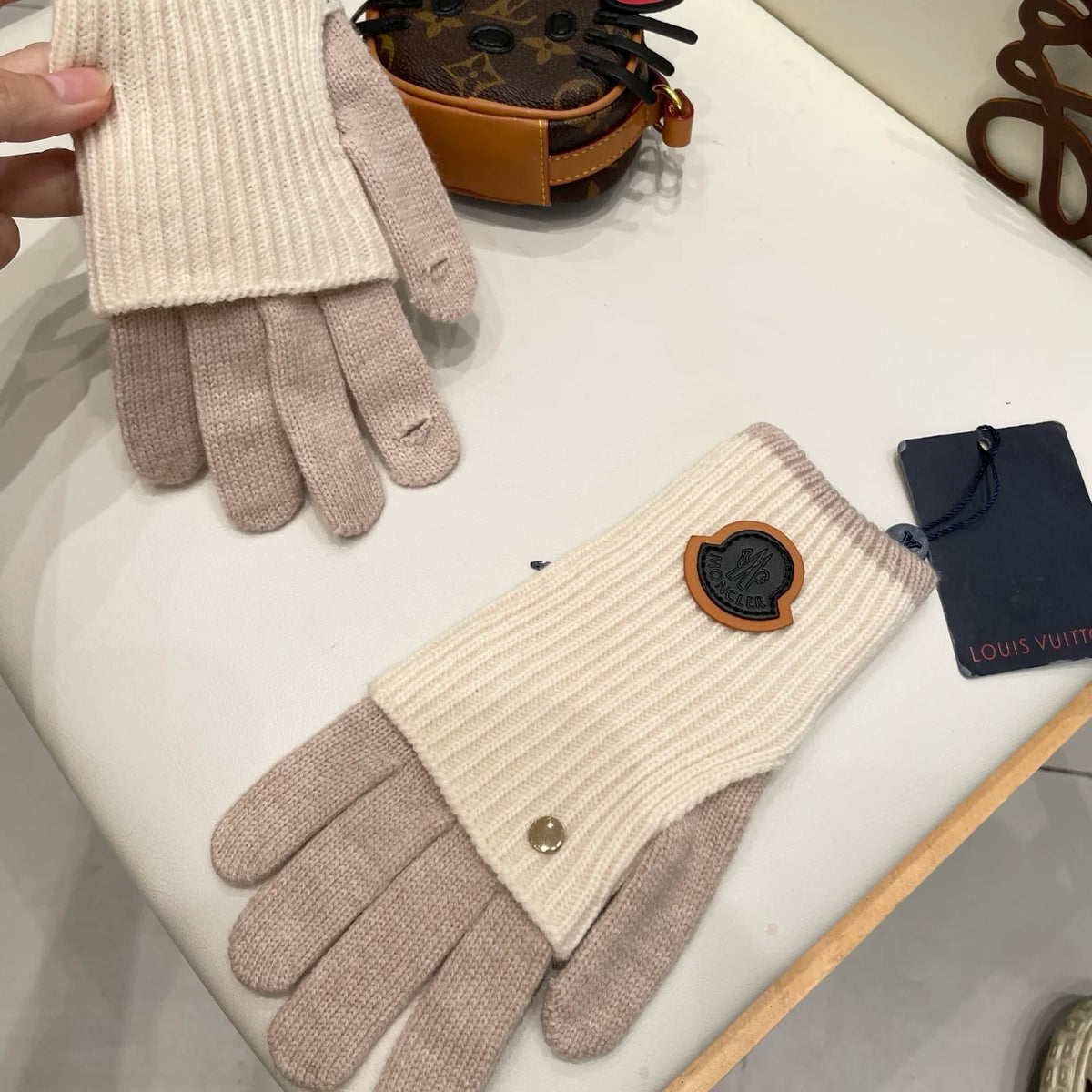 Knitted wool warm yarn gloves