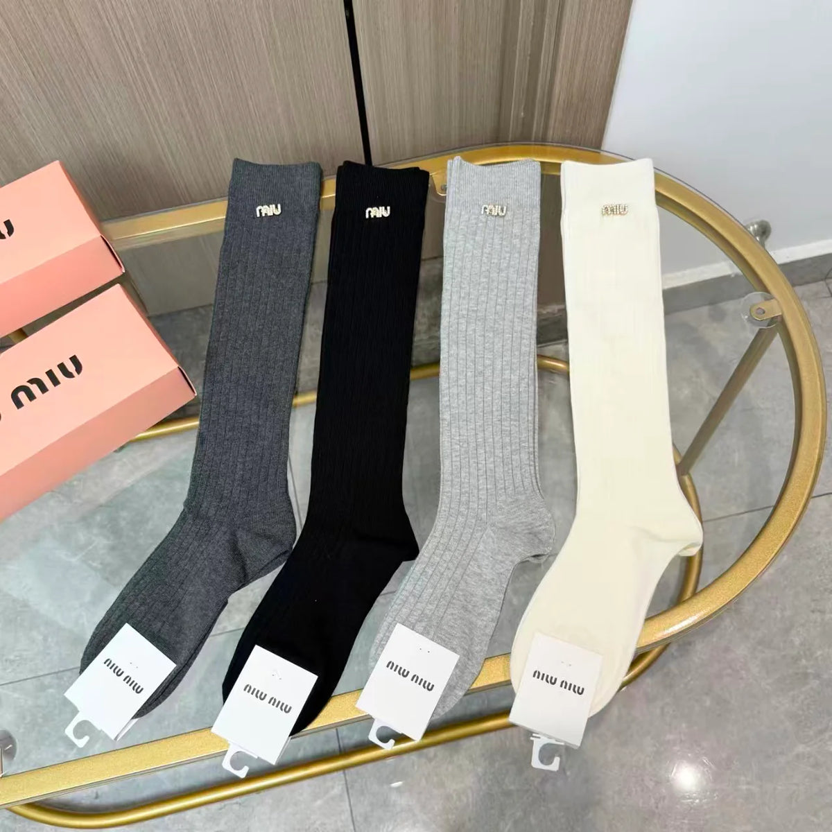 New letter calf socks