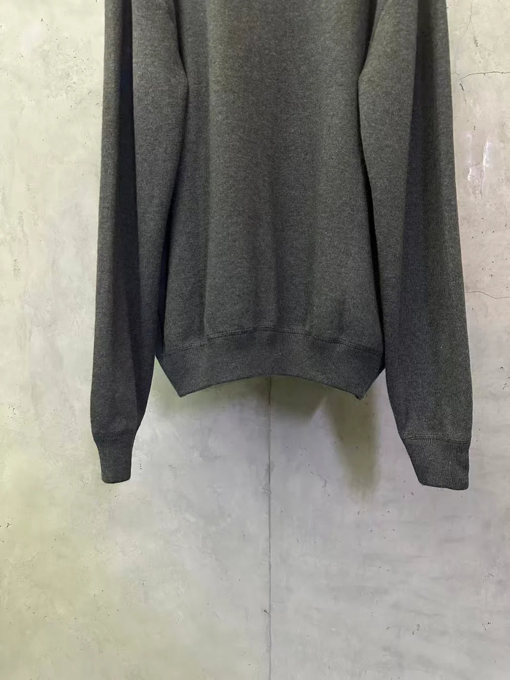 New towel embroidered sweater