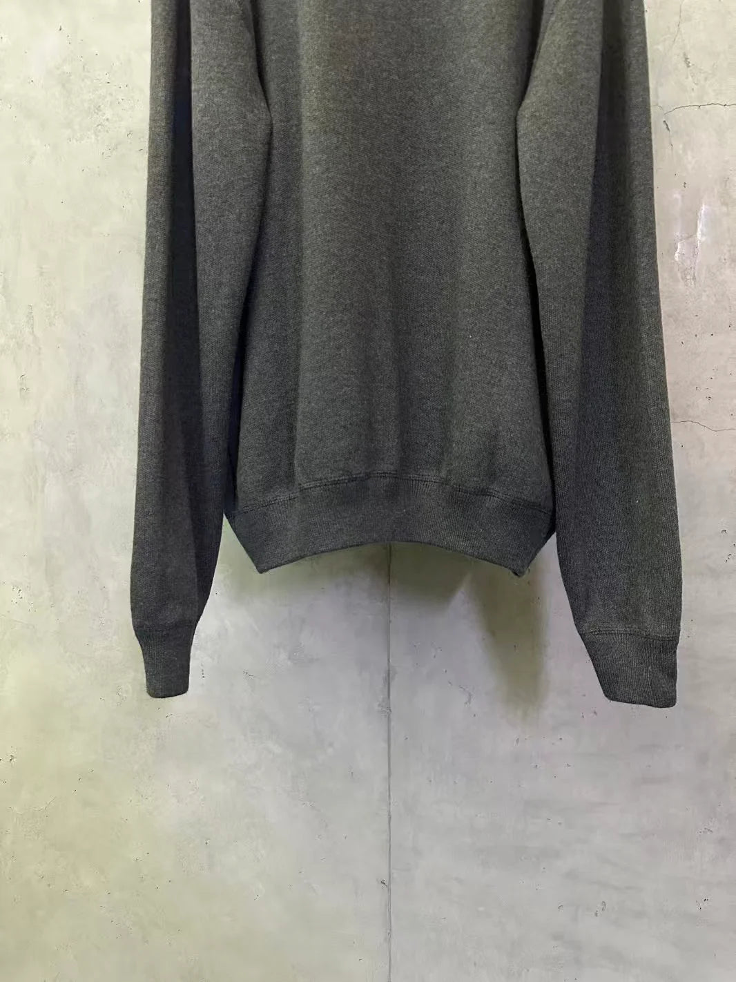 New towel embroidered sweater