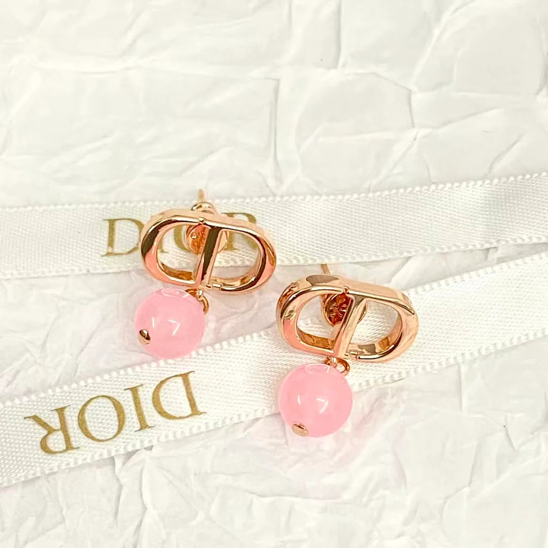 New pearl earrings