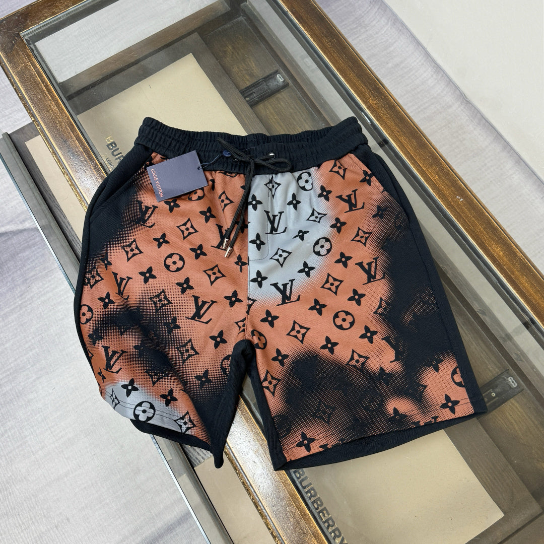 Latest large area printed casual shorts