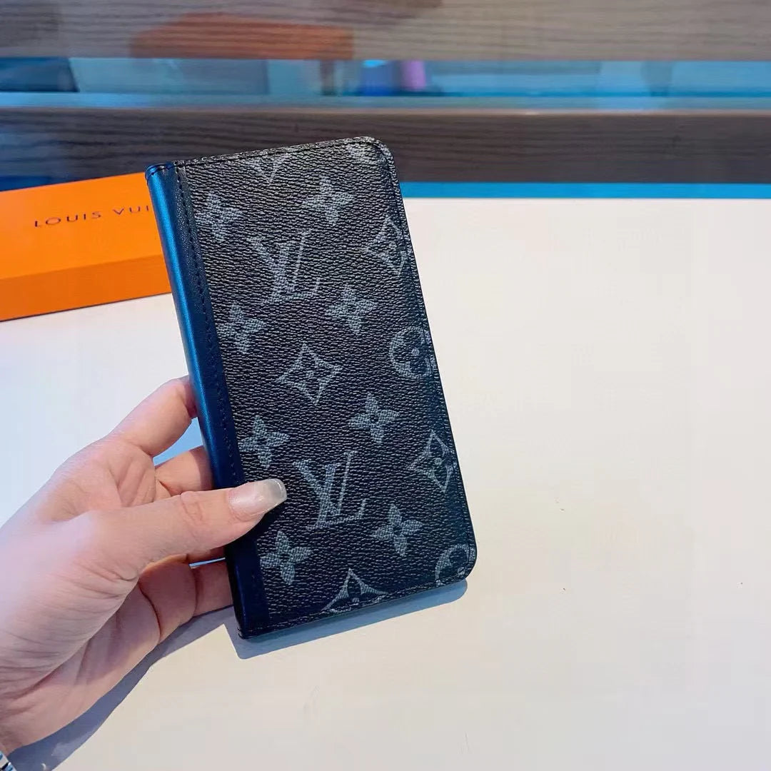 Splicing phone case