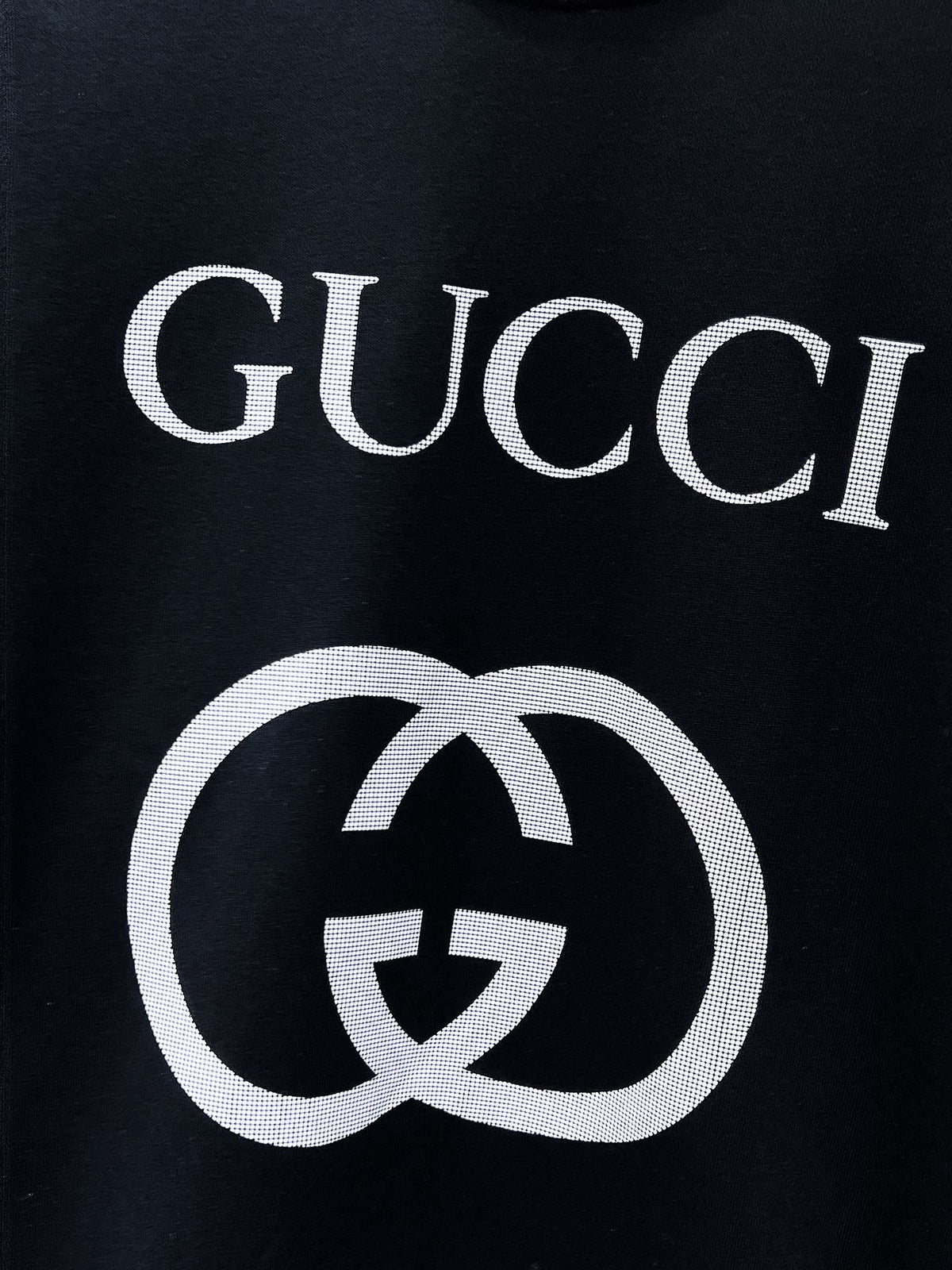 New long sleeved round neck sweatshirt