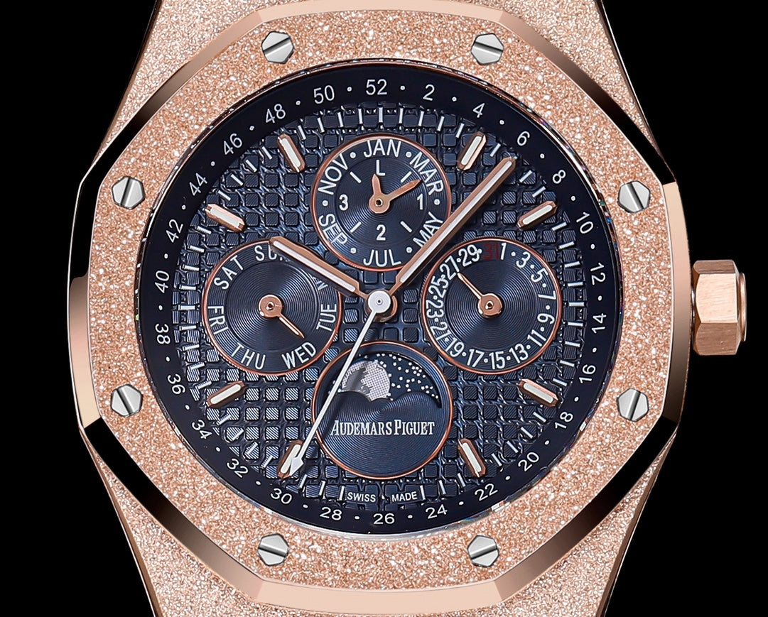 Royal Oak "Frosted Gold" Series (Ref. 26574)—the 41mm "King of Steel Watches" (Custom Frosted Gold Edition)（Rose gold）