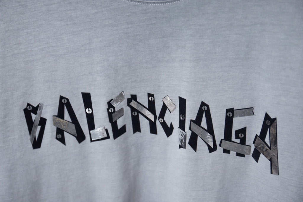 Letter rhinestone short sleeved shirt