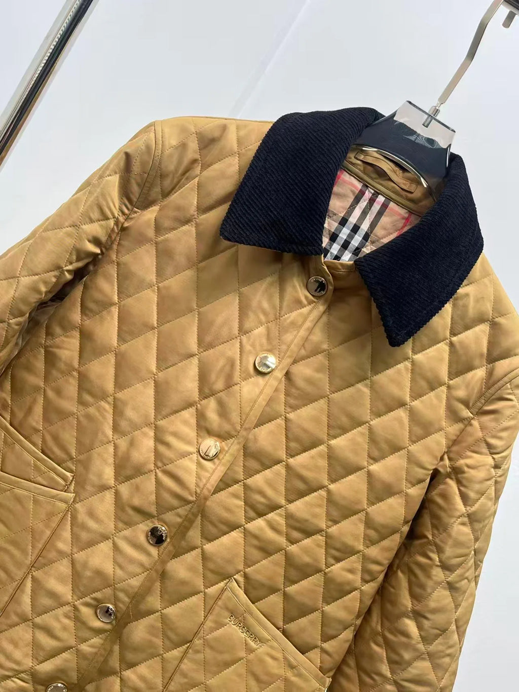 New embroidered diamond patterned cotton jacket