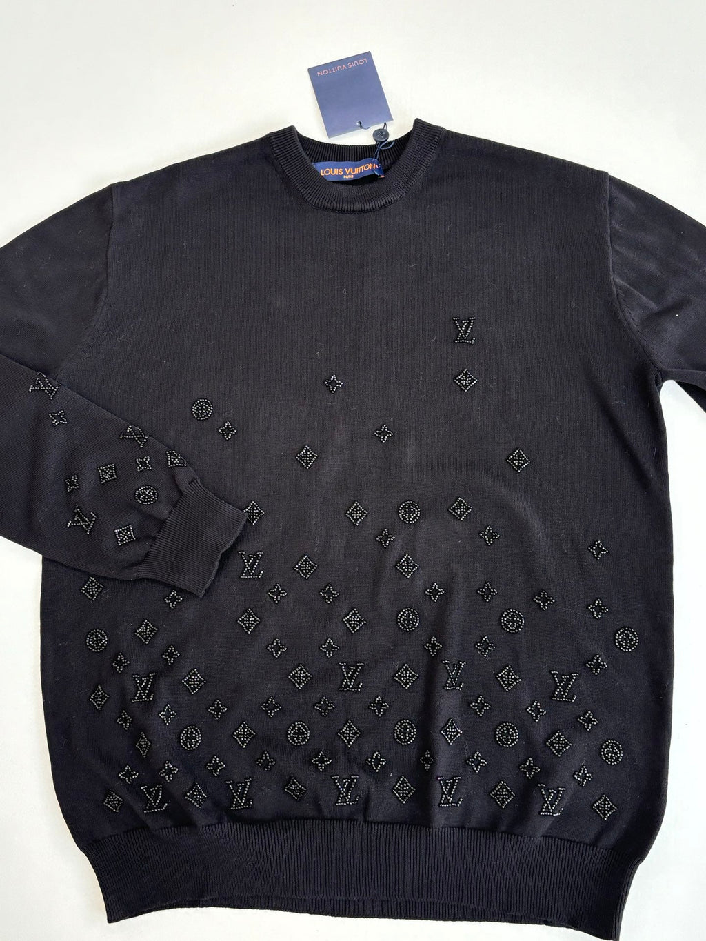 Colored bead knitted sweater