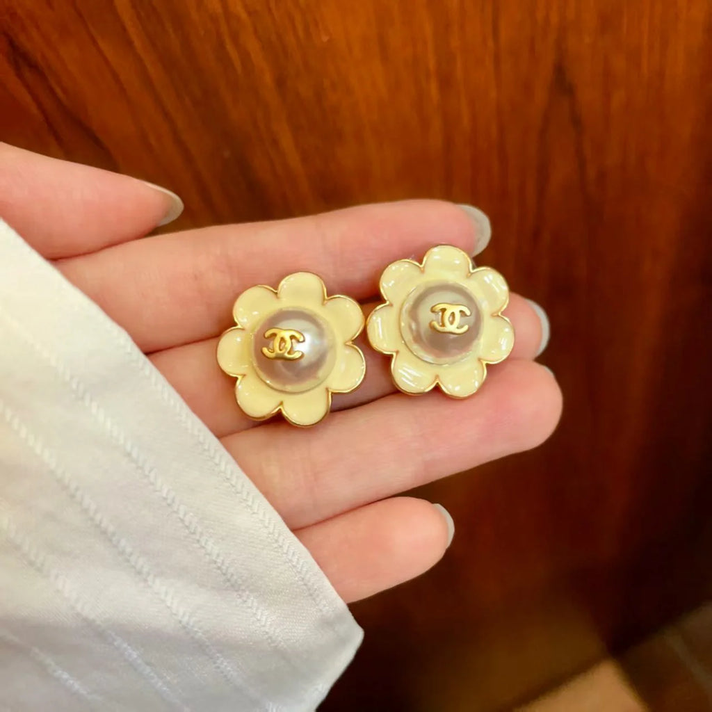 New Camellia Ear Nails