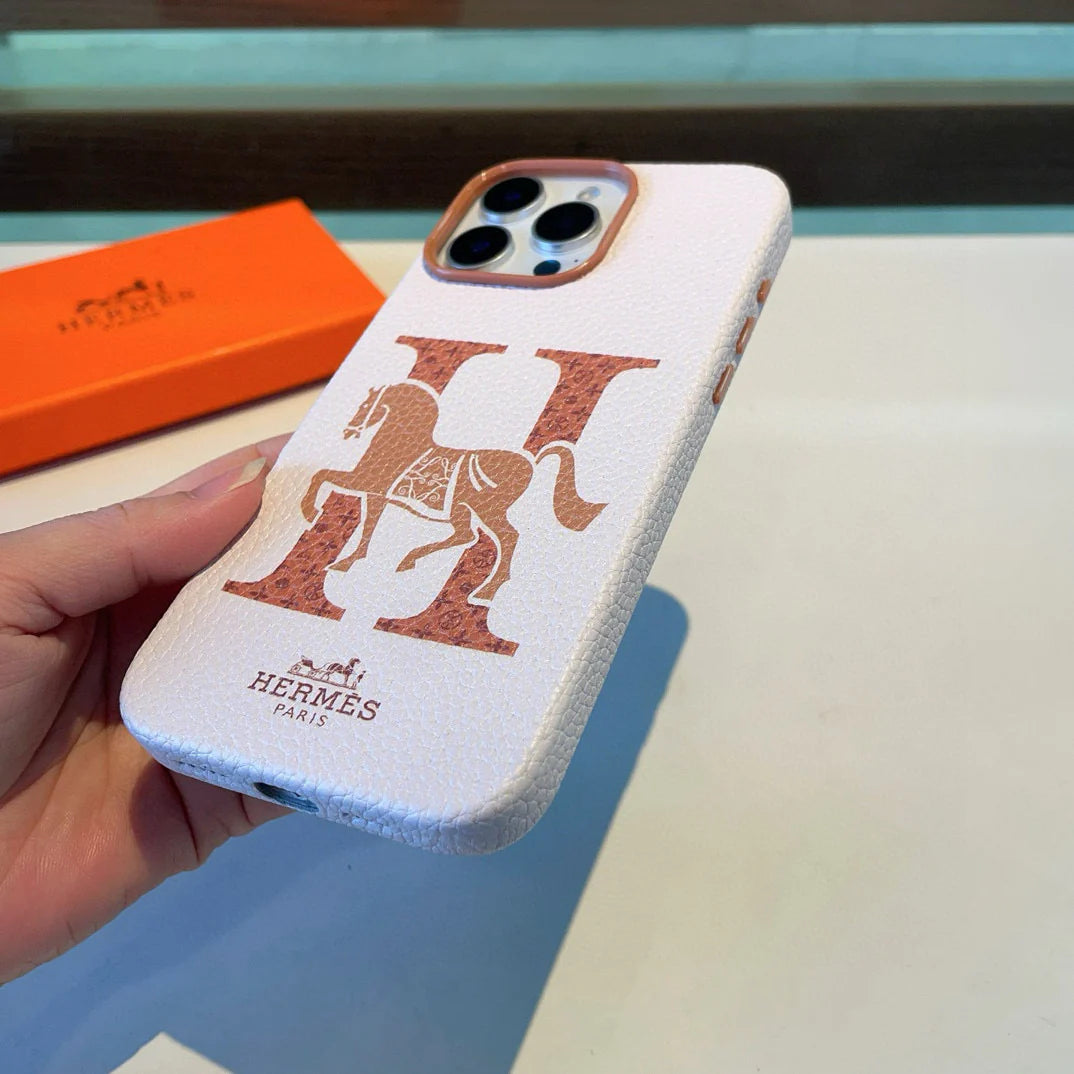 All inclusive lychee patterned phone case