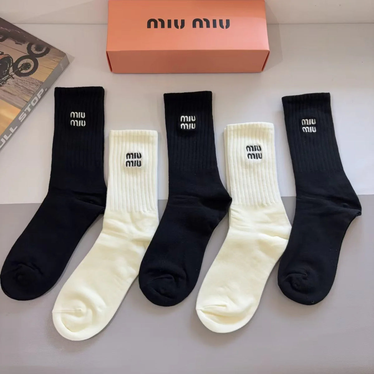 New Embroidered Long Socks