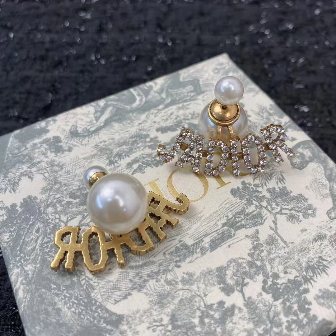 New letter pearl earrings