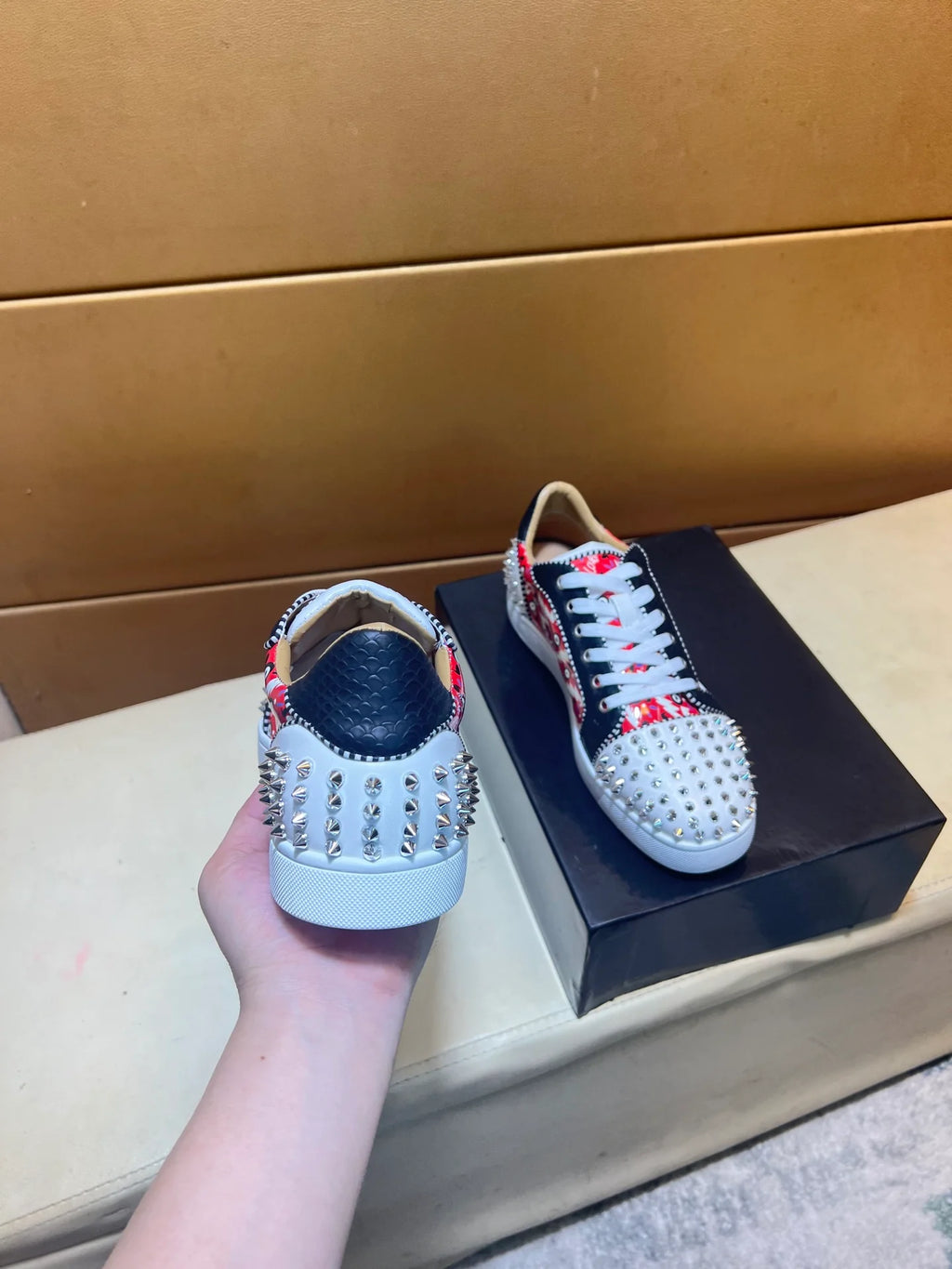 New men's shoes
