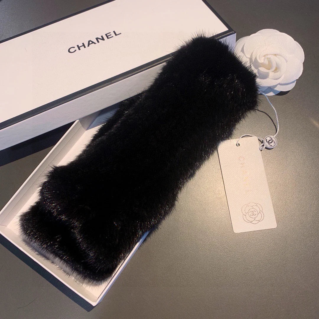 Autumn and winter mink fur exposed finger half cut gloves