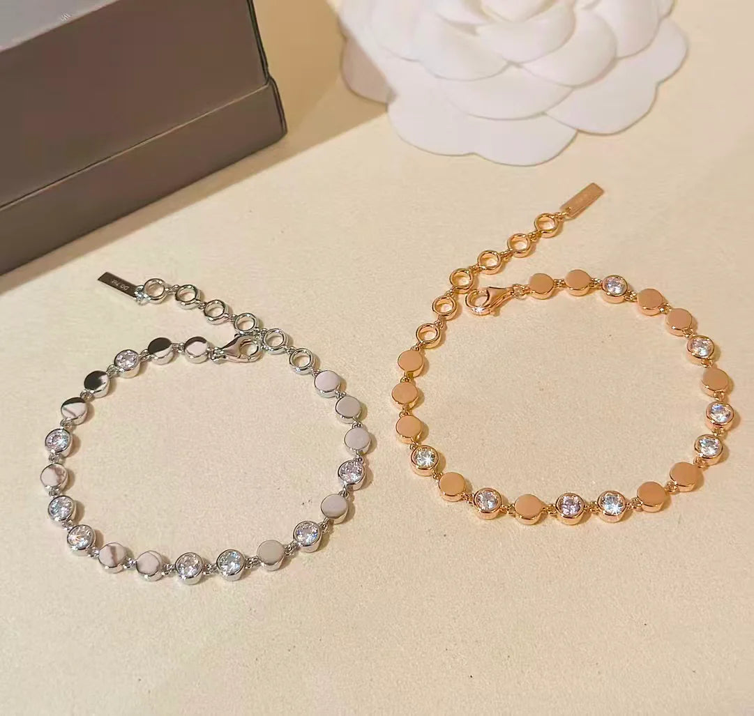 New round bead bracelet