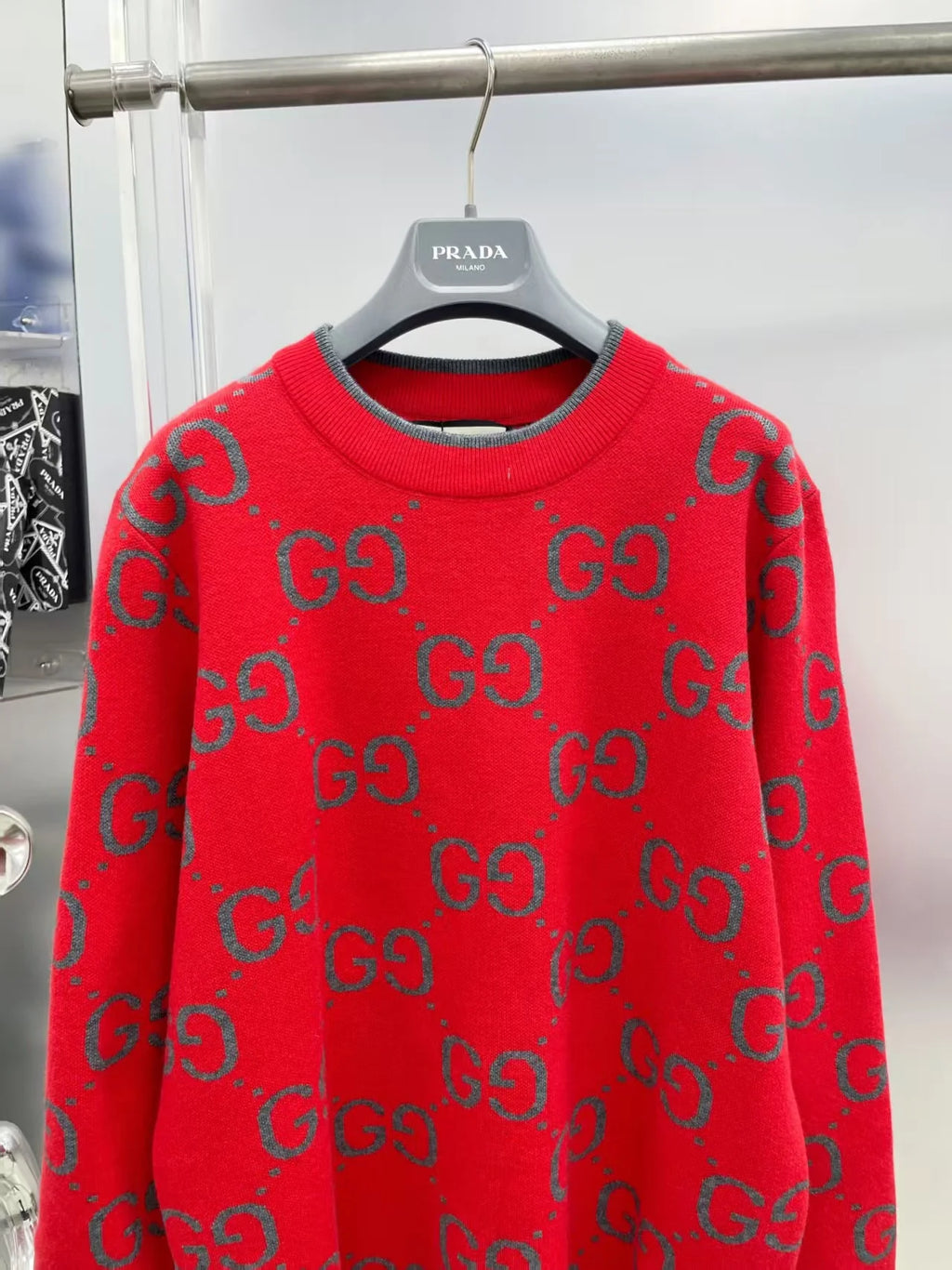New letter long sleeved sweater 3