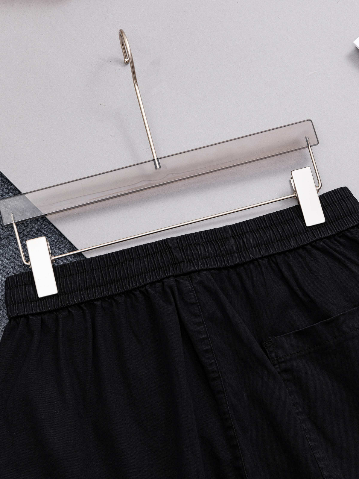 New washing process thin denim shorts