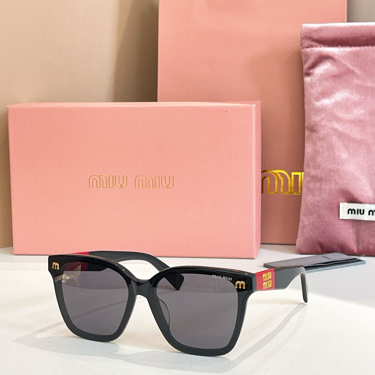 🎀 New Fashion Sunglasses